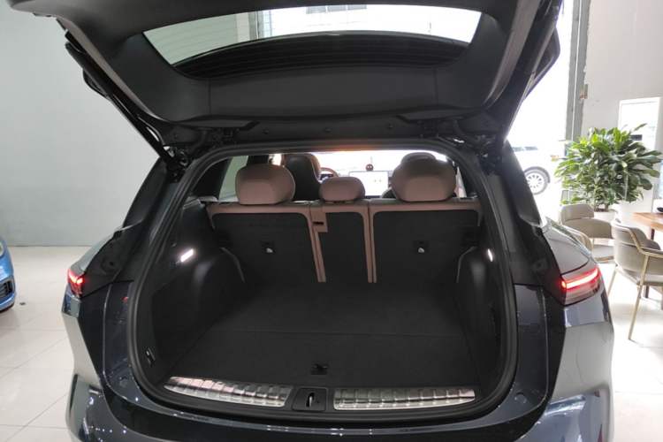 Used Nio ES6 2025 75 kWh Trunk