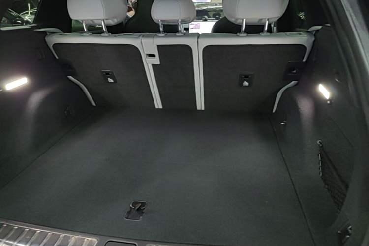 Used Nio ES6 2025 75 kWh Trunk