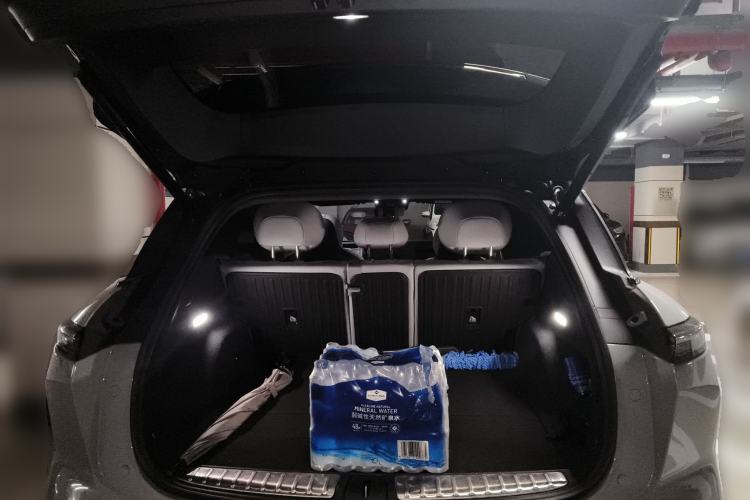 Used Nio ES6 2025 75 kWh Trunk