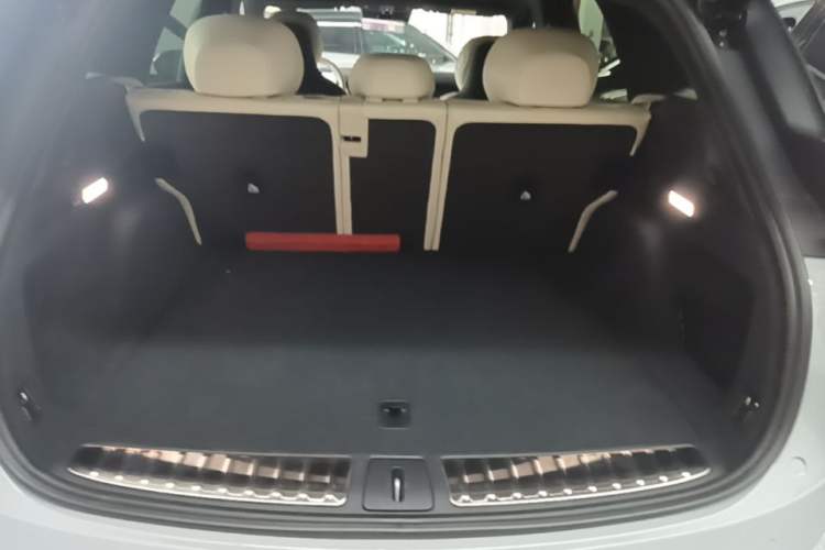Used Nio ES6 2025 75 kWh Trunk