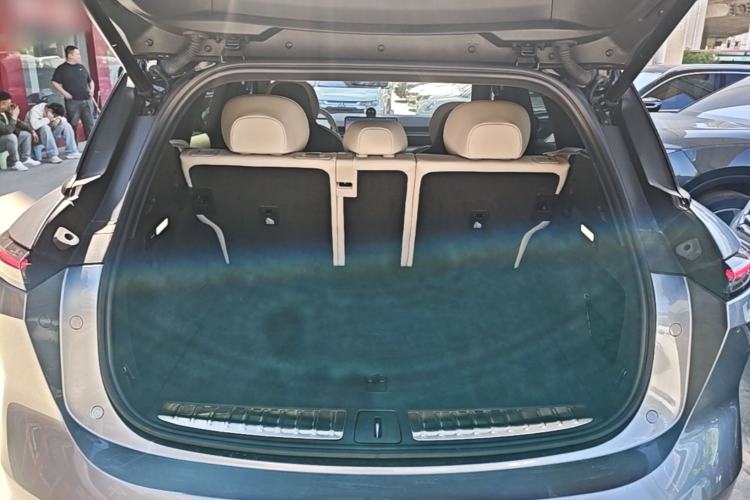 Used Nio ES6 2025 75 kWh Trunk