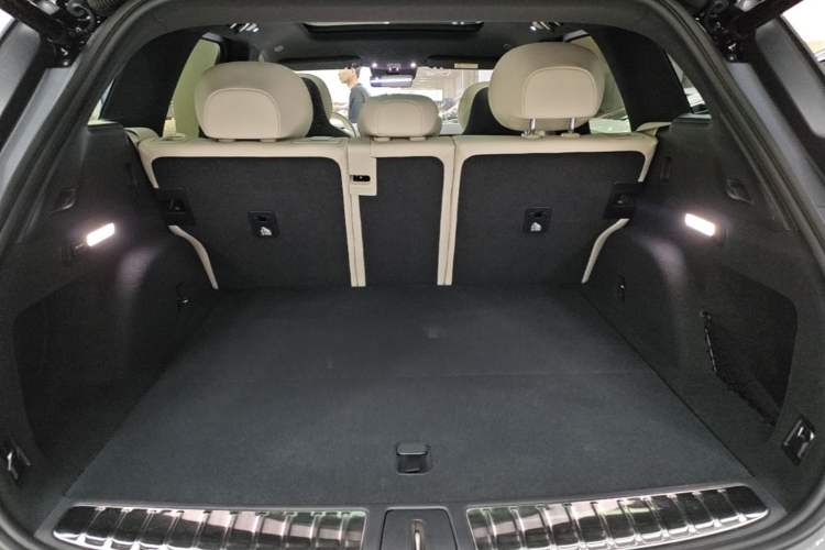Used Nio ES6 2025 75 kWh Trunk