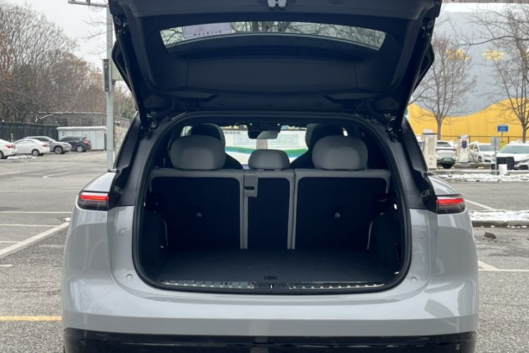 Used Nio ES6 2025 75 kWh Trunk