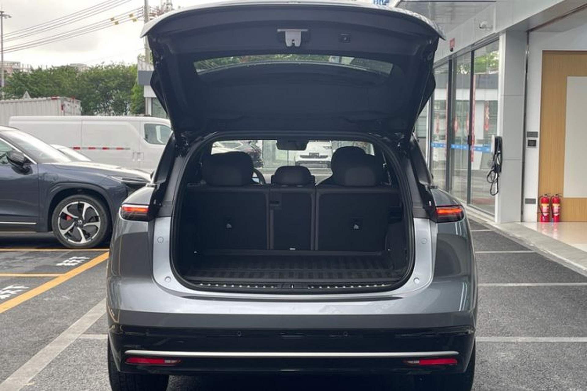 Used Nio ES6 2025 75 kWh Trunk