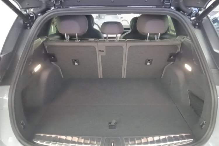 Used Nio ES6 2025 75 kWh Trunk