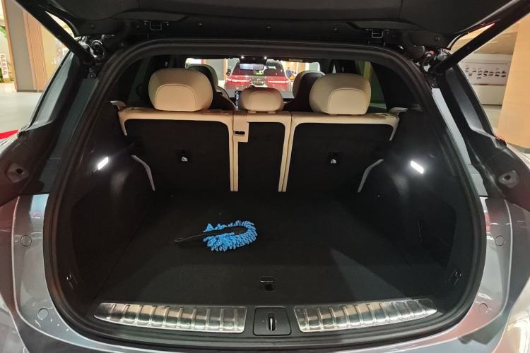 Used Nio ES6 2025 75 kWh Trunk
