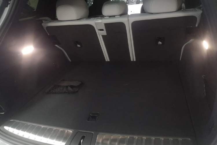 Used Nio ES6 2025 75 kWh Trunk