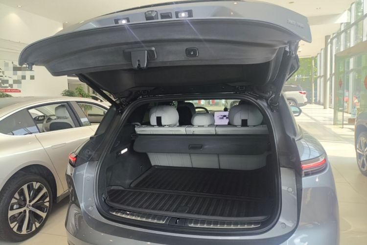 Used Nio ES6 2025 75 kWh Trunk
