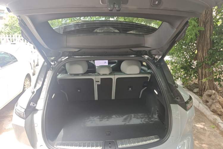 Used Nio ES6 2025 75 kWh Trunk