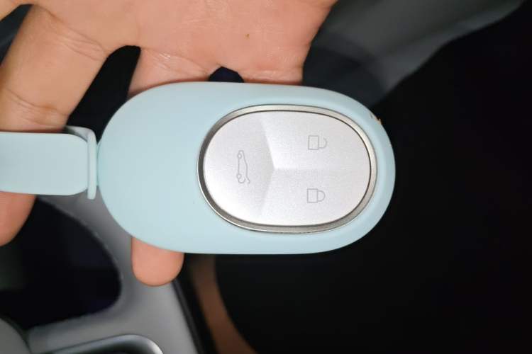 Used Nio ES6 2025 75 kWh Vehicle Key