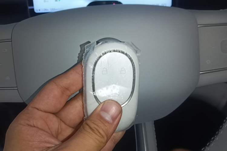 Used Nio ES6 2025 75 kWh Vehicle Key