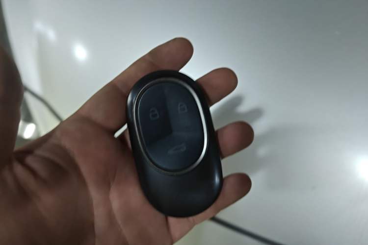 Used Nio ES6 2025 75 kWh Vehicle Key