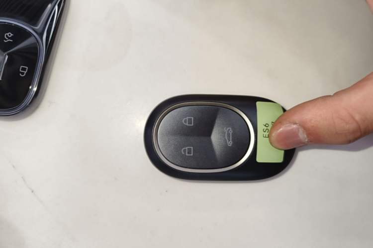 Used Nio ES6 2025 75 kWh Vehicle Key