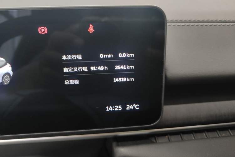 Used Nio ES6 2025 75 kWh Odometer Close Up