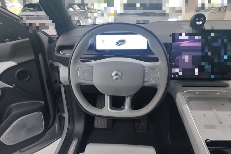 Used Nio ES6 2025 75 kWh Steering Wheel