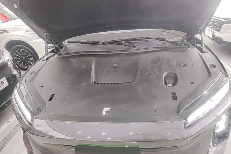 Used Nio ES6 2025 75 kWh Engine Bay