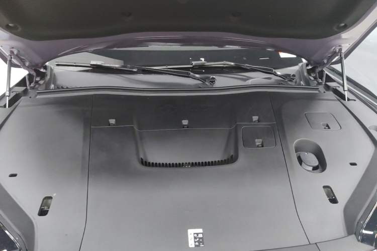 Used Nio ES6 2025 75 kWh Engine Bay