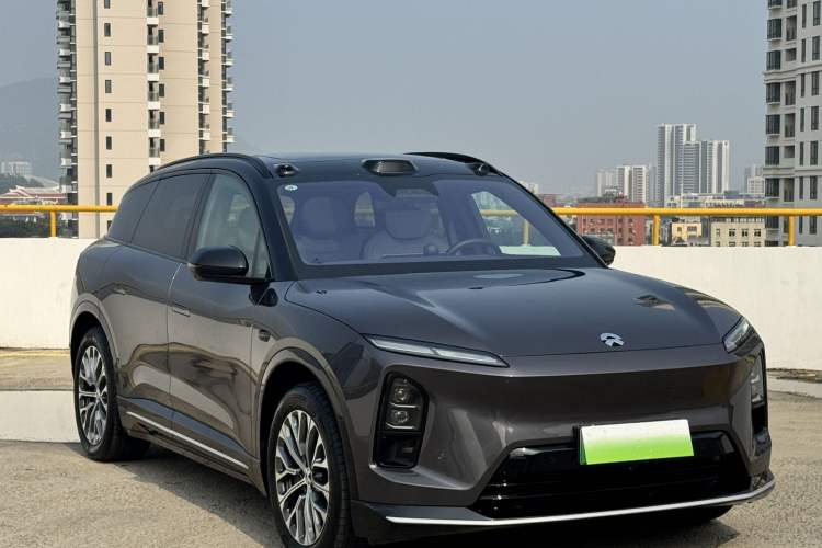 Used Nio ES6 2025 75 kWh Exterior 2