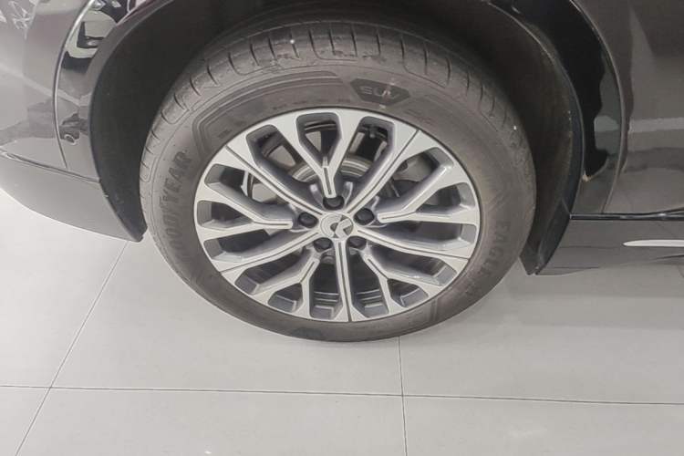 Used Nio ES6 2025 75 kWh Exterior 5
