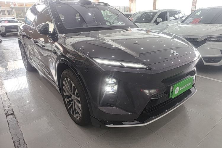 Used Nio ES6 2025 75 kWh Front Right 45 Deg