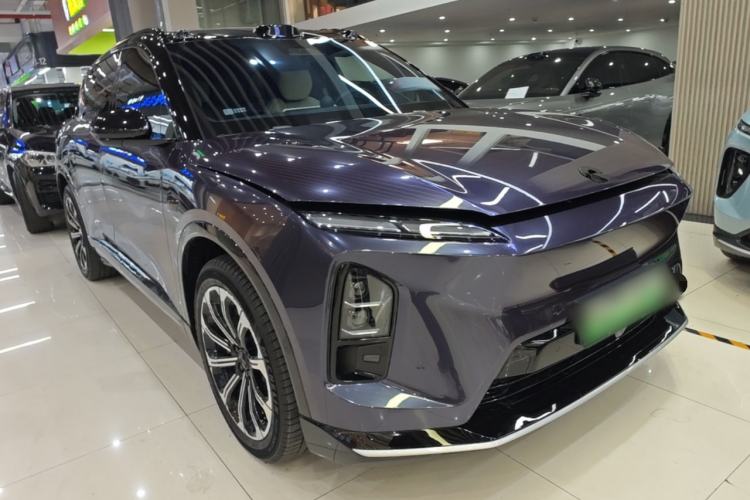 Used Nio ES6 2025 75 kWh Front Right 45 Deg