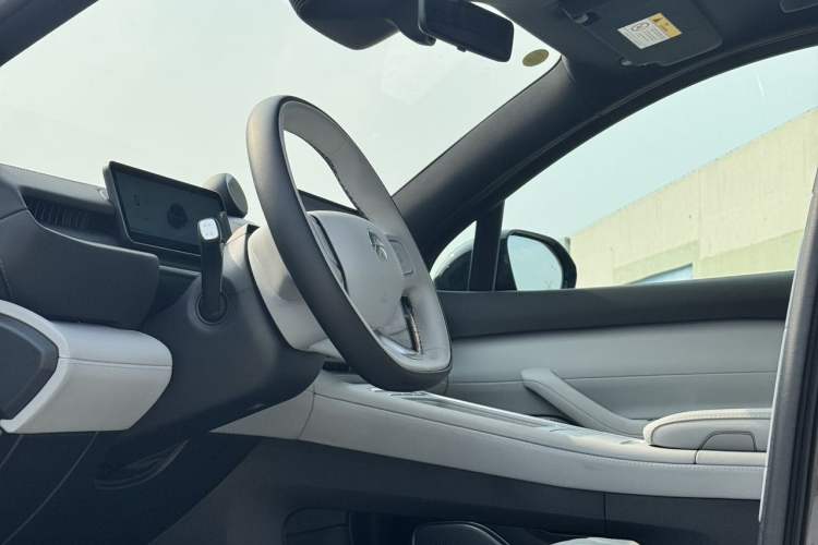 Used Nio ES6 2025 75 kWh Interior 1
