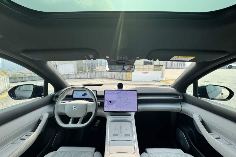 Used Nio ES6 2025 75 kWh Interior 7