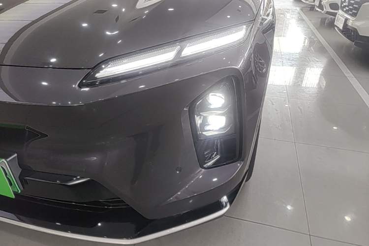 Used Nio ES6 2025 75 kWh Left Front Headlight