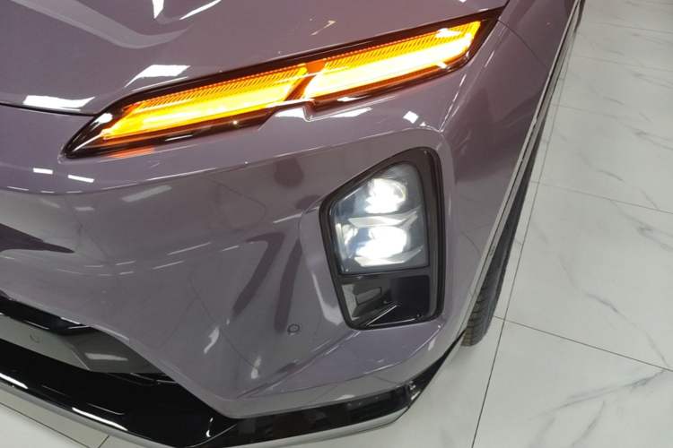 Used Nio ES6 2025 75 kWh Left Front Headlight