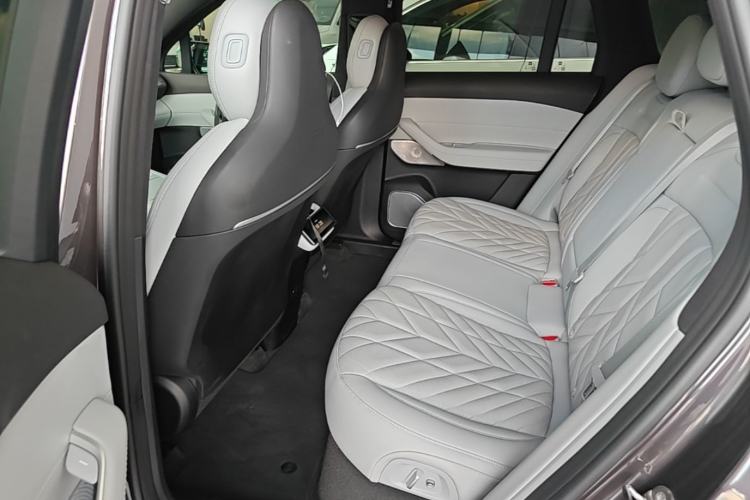 Used Nio ES6 2025 75 kWh Left Rear Seat