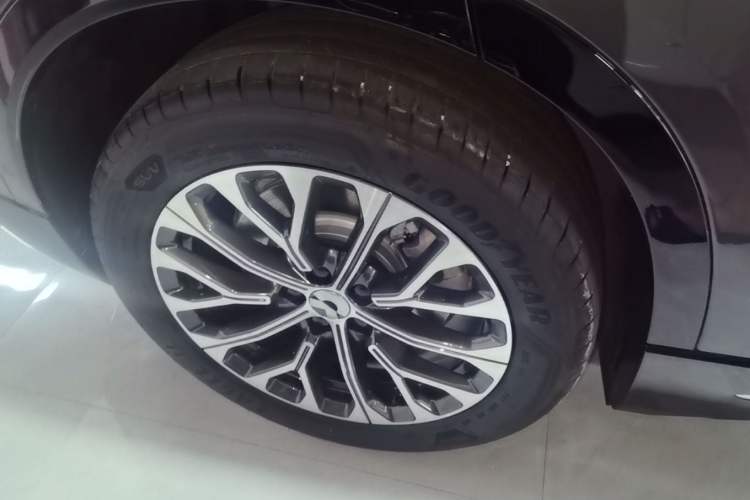 Used Nio ES6 2025 75 kWh Right Rear Wheel Hub