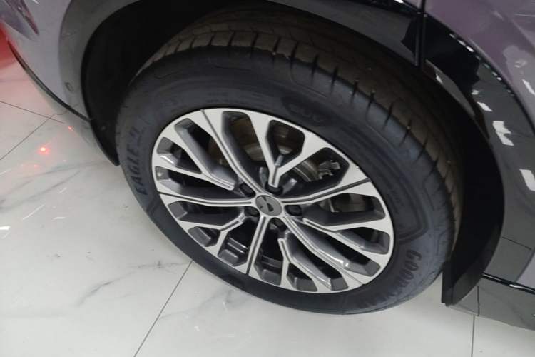 Used Nio ES6 2025 75 kWh Right Rear Wheel Hub