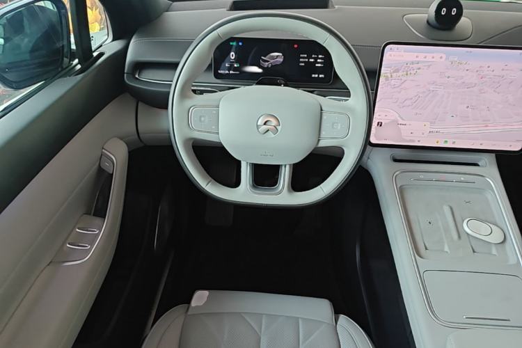 Used Nio ES6 2025 75 kWh Steering Wheel