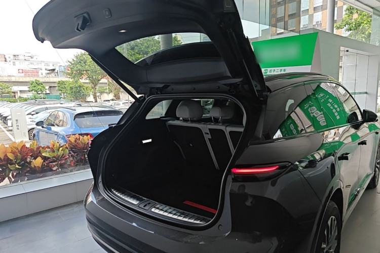 Used Nio ES6 2025 75 kWh Trunk