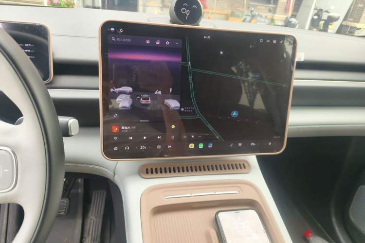 Used Nio ES6 2025 75 kWh Audio And AC Panel