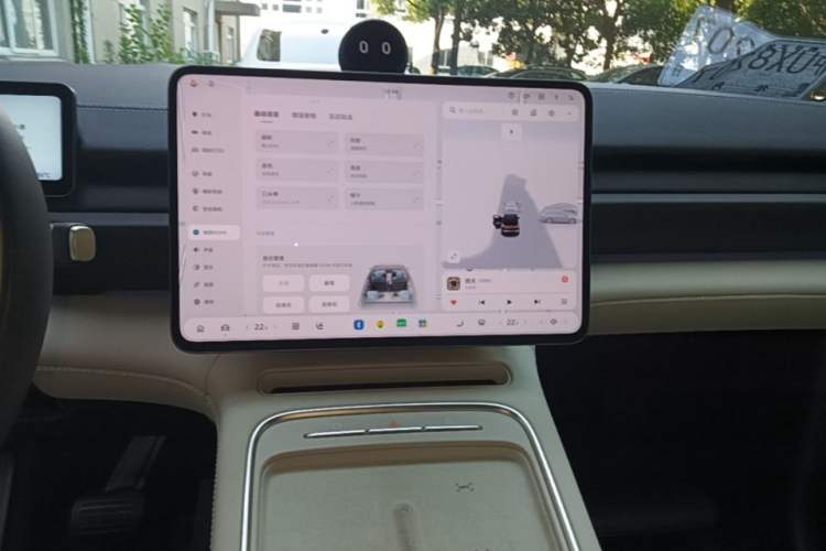 Used Nio ES6 2025 75 kWh Audio And AC Panel