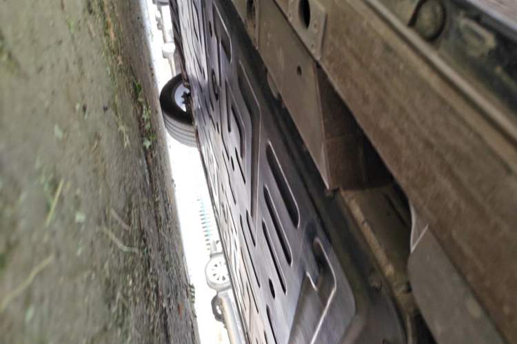 Used Nio ES6 2025 75 kWh Chassis Rear Left