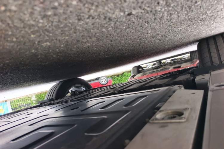 Used Nio ES6 2025 75 kWh Chassis Rear Right