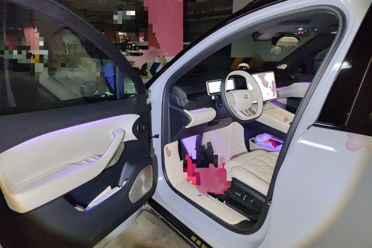 Used Nio ES6 2025 75 kWh Driver Seat