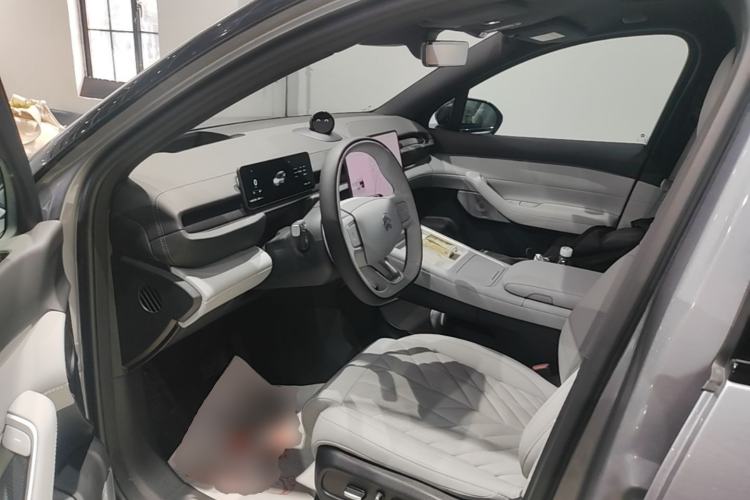 Used Nio ES6 2025 75 kWh Driver Seat