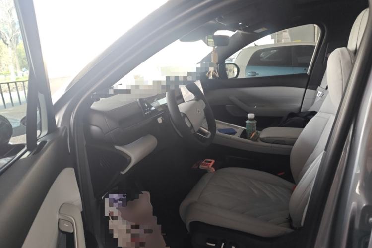 Used Nio ES6 2025 75 kWh Driver Seat