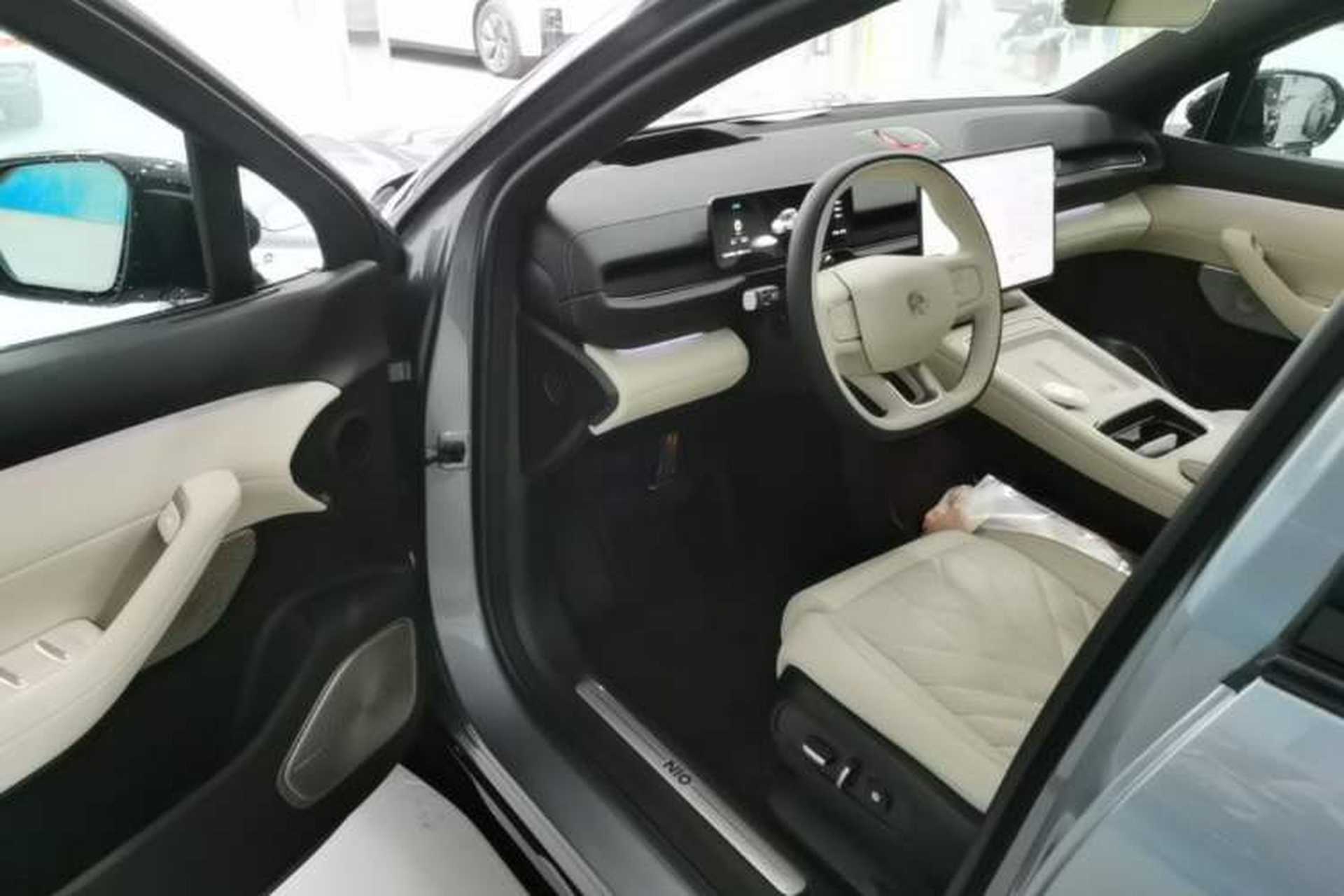 Used Nio ES6 2025 75 kWh Driver Seat