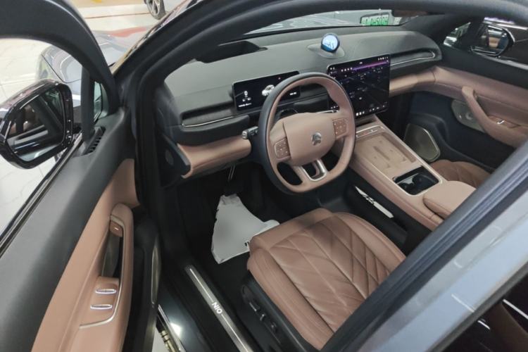 Used Nio ES6 2025 75 kWh Driver Seat