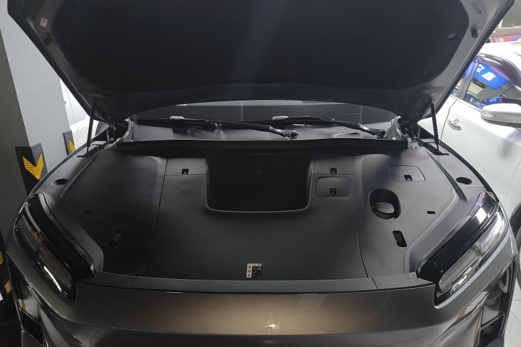 Used Nio ES6 2025 75 kWh Engine Bay