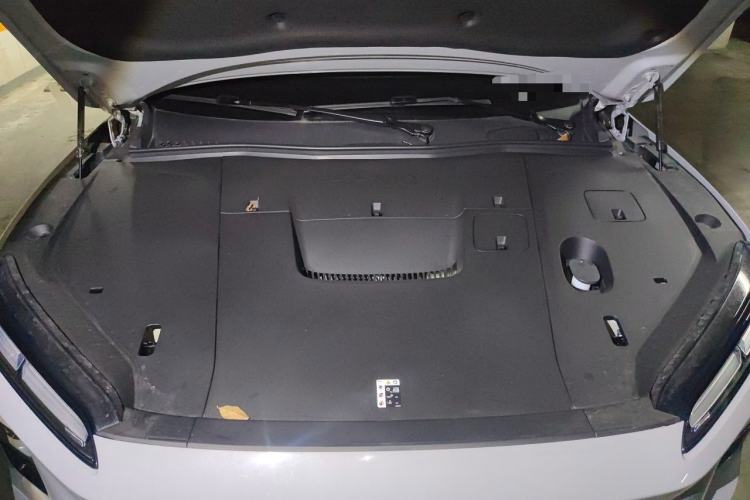 Used Nio ES6 2025 75 kWh Engine Bay