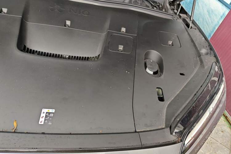 Used Nio ES6 2025 75 kWh Engine Bay Left