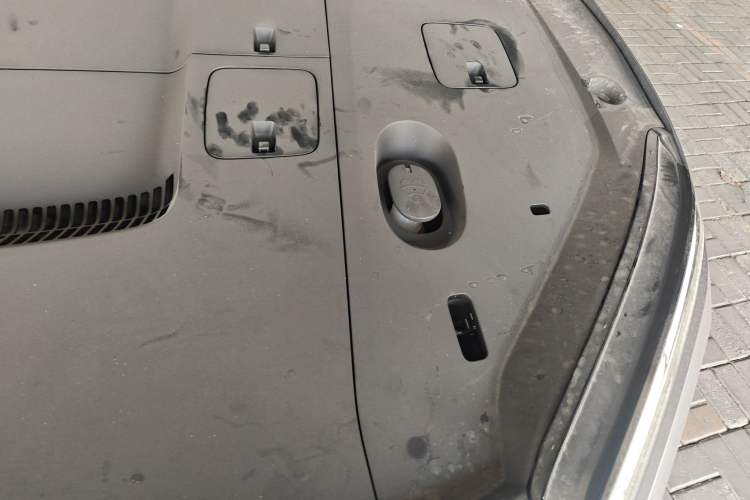 Used Nio ES6 2025 75 kWh Engine Bay Left