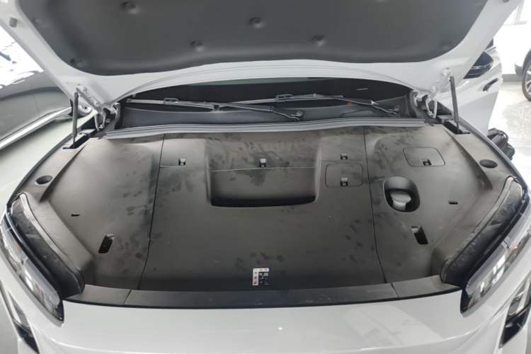 Used Nio ES6 2025 75 kWh Engine Bay