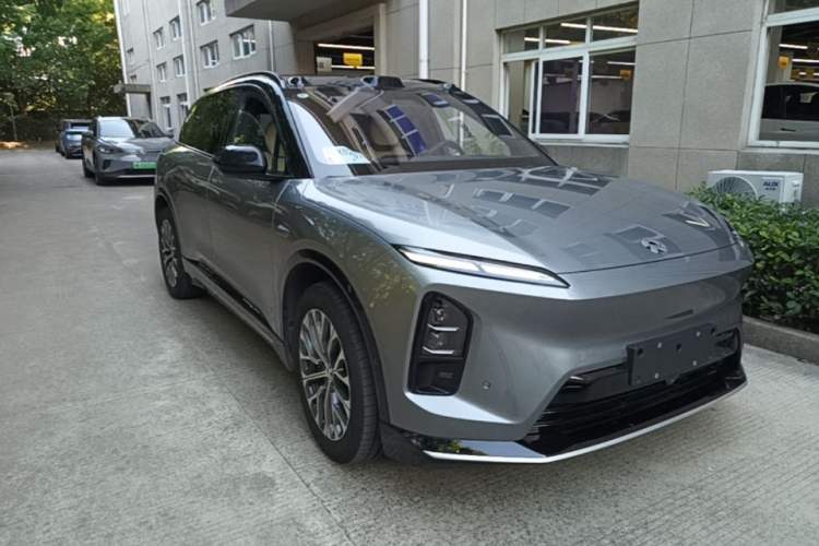 Used Nio ES6 2025 75 kWh Exterior 1