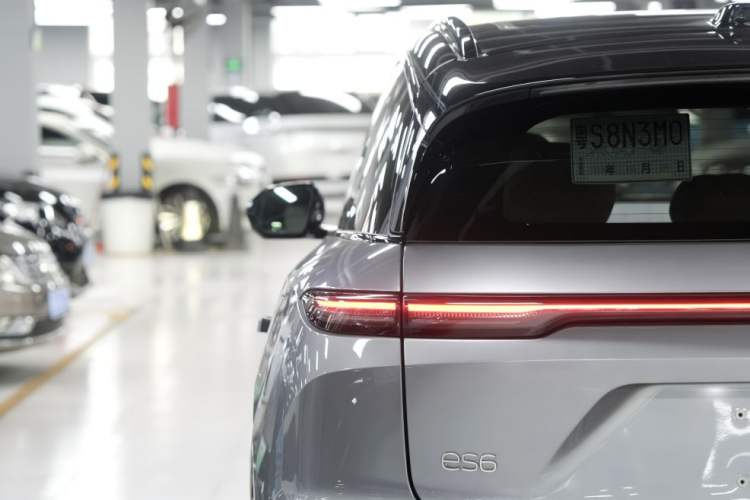 Used Nio ES6 2025 75 kWh Exterior 7
